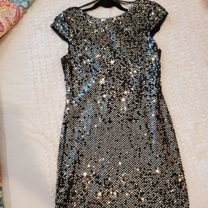 SLNY Women's Cowl-Back Sequin Cocktail Dress - Black